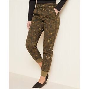 NWT Garnet Hill 100% Cotton floral camo Salt-Washed Chino Joggers